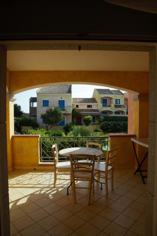 Appartamenti Residence Zodiaco Porto Pozzo Zewnętrze zdjęcie