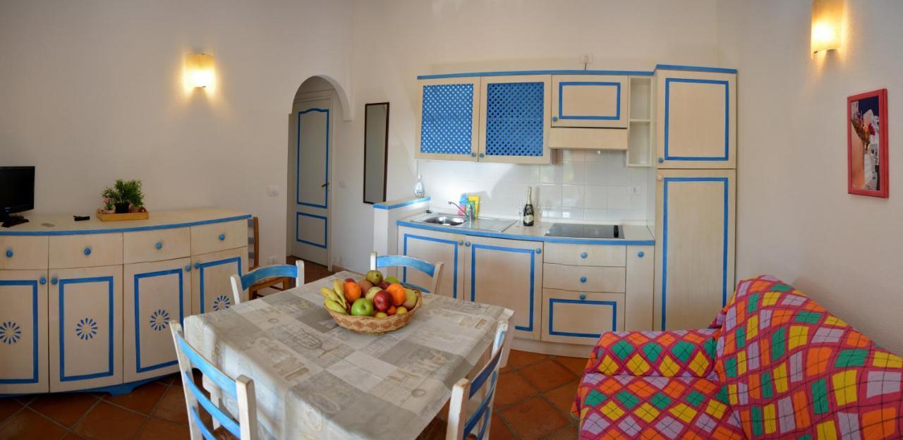 Appartamenti Residence Zodiaco Porto Pozzo Zewnętrze zdjęcie